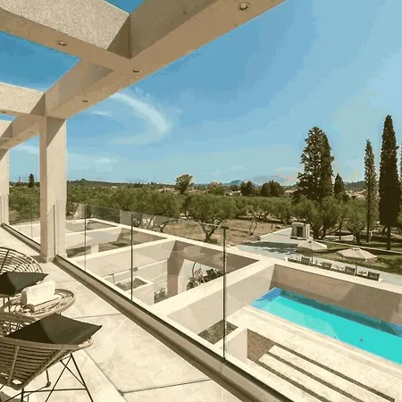 Amazing House Near Sea Pandokrator